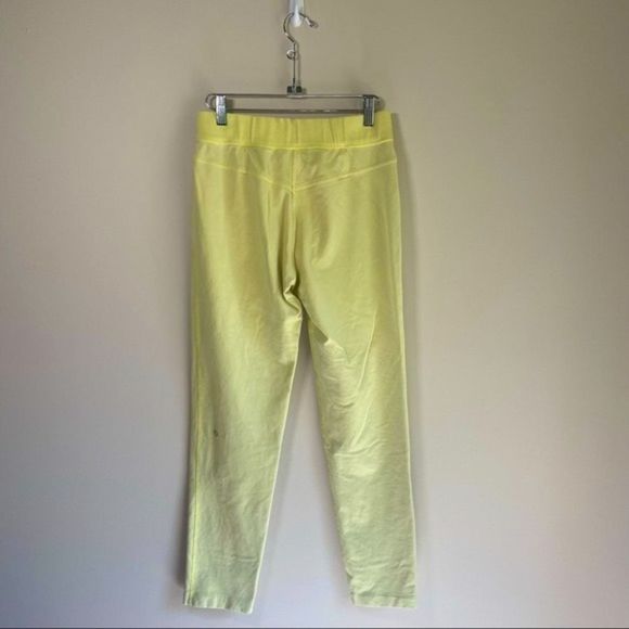 Lululemon | Rejuvenate Sweat Pant (2013) | Mellow Lemon Yellow | Size 6 - Picture 4 of 9